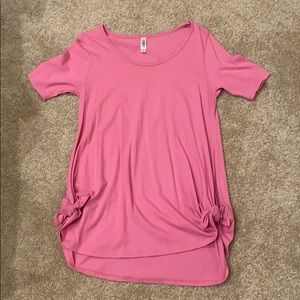 Cute pink Lularoe top!